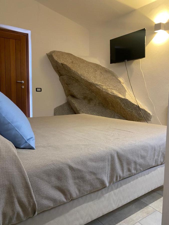 サンタ・テレーザ・ガッルーラ Petit Maison Petraヴィラ エクステリア 写真